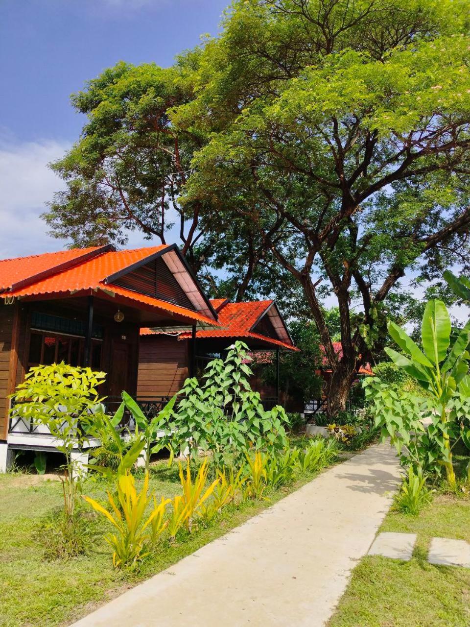 Densy Angkor Bungalow Siem Reap Exterior photo